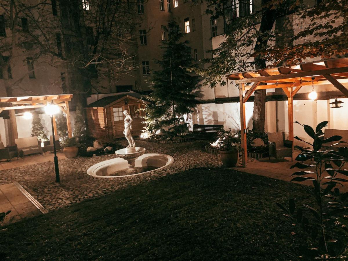 Alfons Boutique Готель Прага